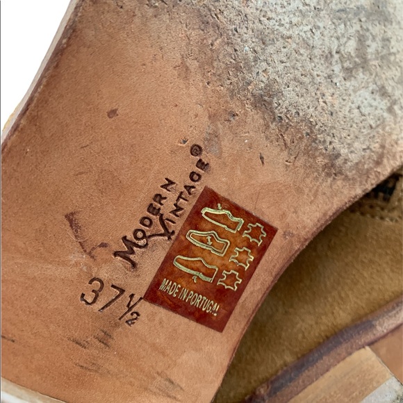 Modern Vintage suede brown boots size 7 US - Picture 6 of 7